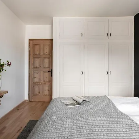 Daire Apart-center Motola