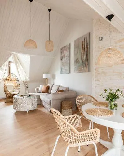 아파트 Apart-center Motola 자코파네