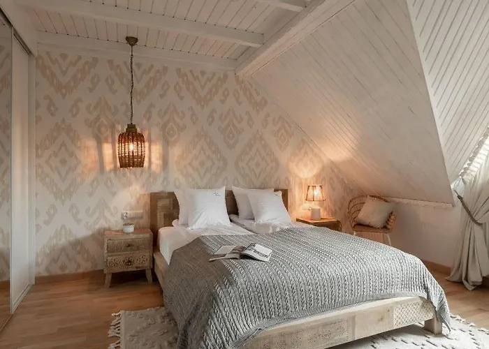 아파트 Apart-center Motola