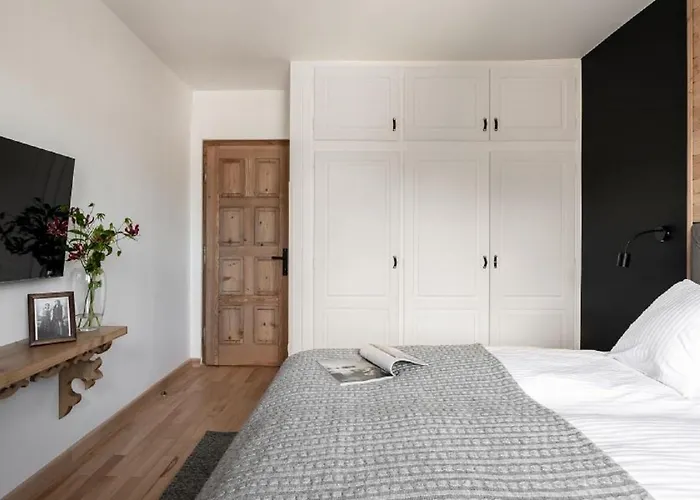 아파트 Apart-center Motola