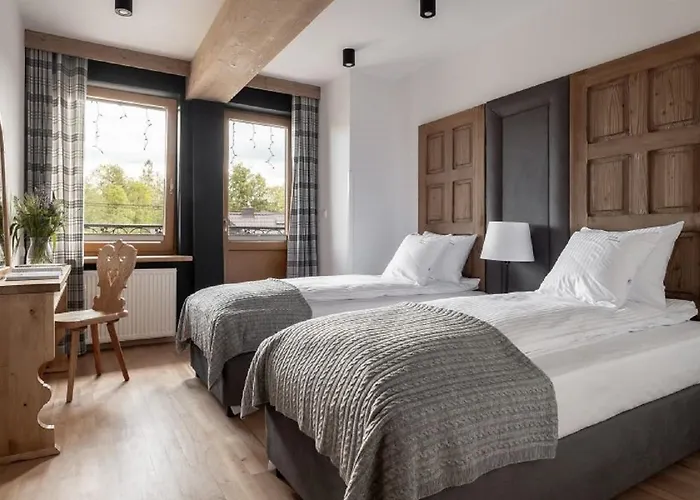 Apart-center Motola 아파트 *