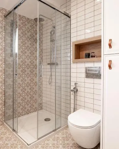 Apart-center Motola 아파트 *