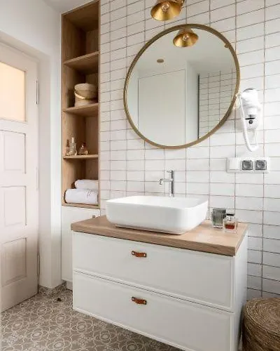 Apart-center Motola 아파트